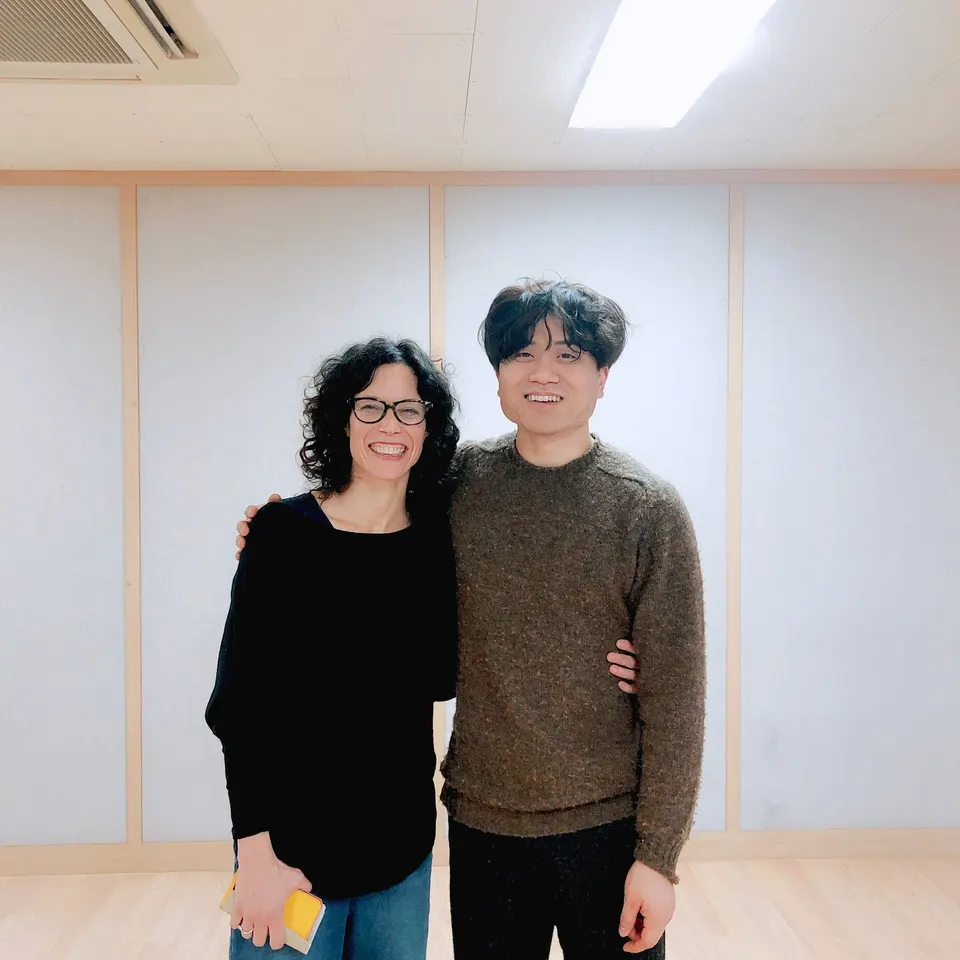 가르침을 주신 레나 선생님과 함께