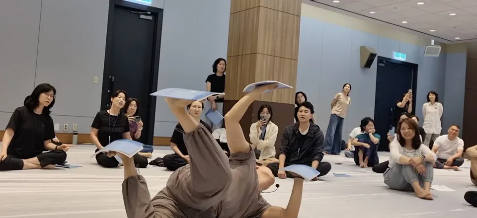 코엑스에서 3회차 강의 에서는 아기의 움직임을 주제로 강의했습니다