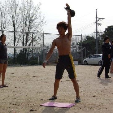 한얼 24kg 케틀벨 스내치 5분 테스트를 하다.