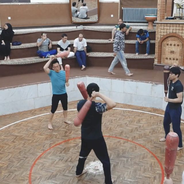 함께 주르카네 단체전 연습을 하다.