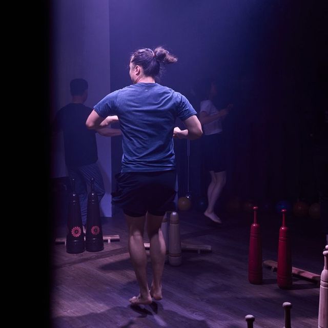 발끝부터 머리끝까지 탄력을 함께 회복시켜주는 중심화 훈련 체계를 갖추기 시작했다.